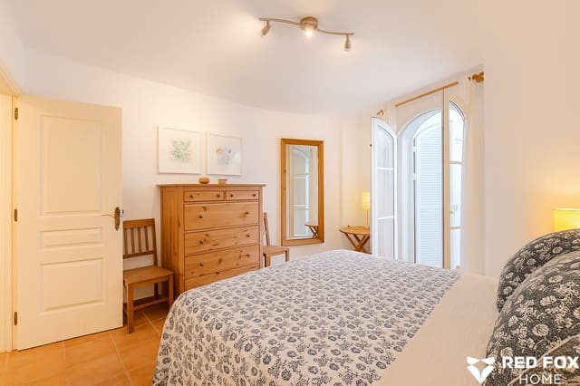 1 slaapkamer Appartement te koop in Puerto de la Cruz met zwembad - € 250.000 (Ref: 9189260)