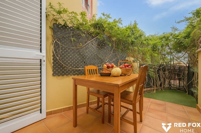 1 slaapkamer Appartement te koop in Puerto de la Cruz met zwembad - € 250.000 (Ref: 9189260)