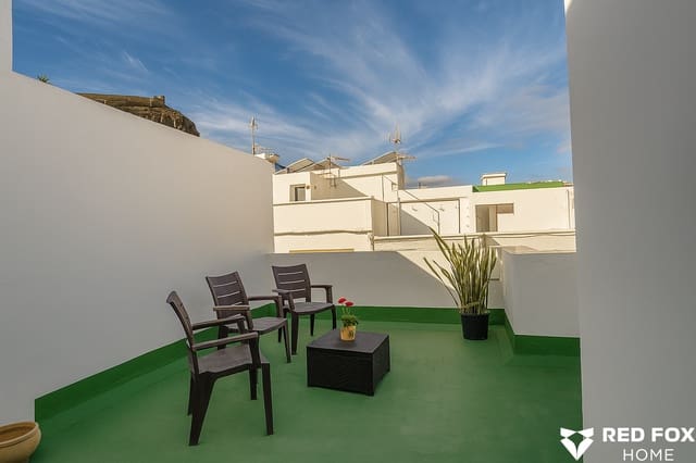 4 slaapkamer Huis te koop in San Juan de la Rambla met garage - € 255.000 (Ref: 9297460)
