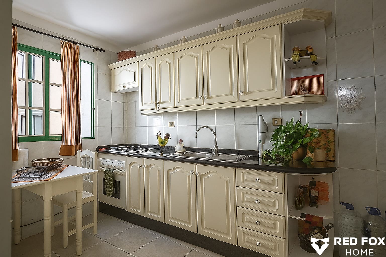 4 slaapkamer Huis te koop in San Juan de la Rambla met garage - € 255.000 (Ref: 9297460)