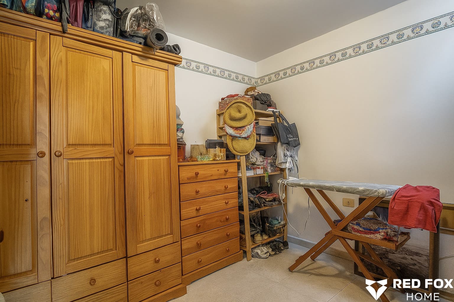 4 slaapkamer Huis te koop in San Juan de la Rambla met garage - € 255.000 (Ref: 9297460)