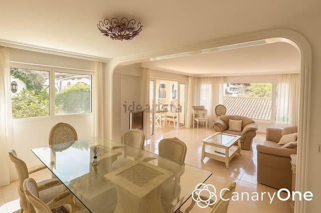 3 soverom Leilighet til salgs i Puerto de la Cruz med garasje - € 665 000 (Ref: 9398892)