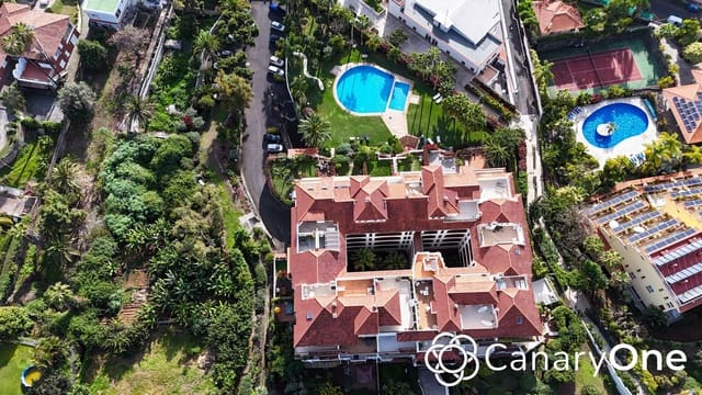 2 soverom Leilighet til salgs i Puerto de la Cruz med svømmebasseng garasje - € 299 000 (Ref: 9569999)