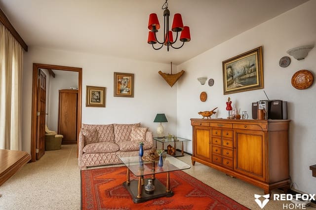 4 Zimmer Villa zu verkaufen in La Matanza de Acentejo mit Pool Garage - 579.000 € (Ref: 9669259)