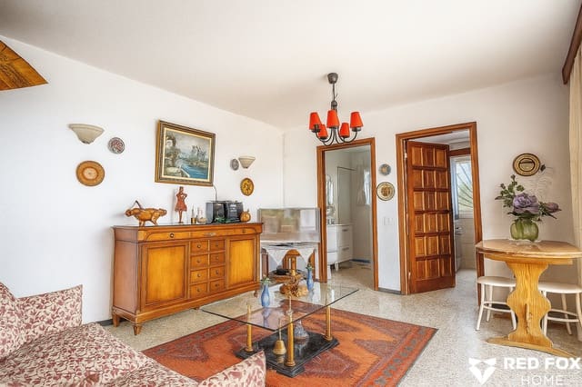 4 Zimmer Villa zu verkaufen in La Matanza de Acentejo mit Pool Garage - 579.000 € (Ref: 9669259)