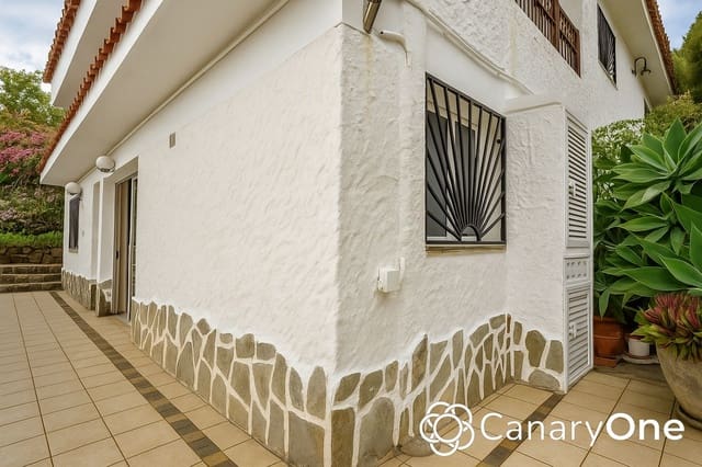Chalet de 4 habitaciones en La Matanza de Acentejo en venta con piscina garaje - 579.000 € (Ref: 9669259)