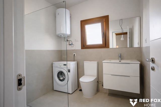 2 bedroom Apartment for rent in Puerto de la Cruz with garage - € 1,300 (Ref: 9694113)