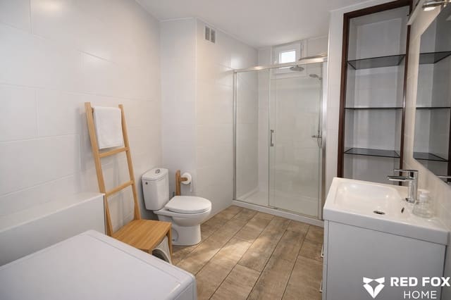 Apartamento de 2 habitaciones en Puerto de la Cruz en alquiler - 1.300 € (Ref: 9730858)