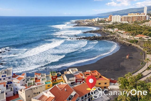 2 quarto Apartamento para arrendar em Puerto de la Cruz - 1 300 € (Ref: 9730858)
