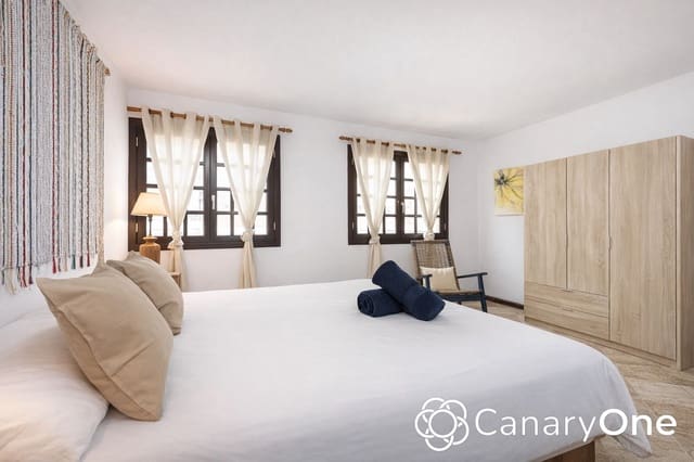 2 quarto Apartamento para arrendar em Puerto de la Cruz - 1 300 € (Ref: 9730858)
