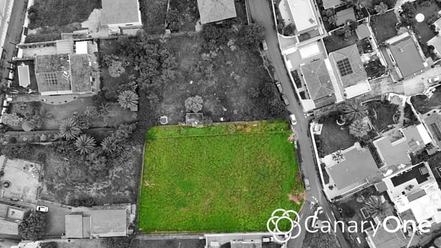Ubebygd land til salgs i La Orotava - € 115 000 (Ref: 9850421)