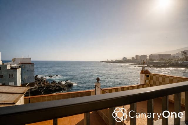 Ático de 3 habitaciones en Puerto de la Cruz en venta con garaje - 380.000 € (Ref: 9863578)
