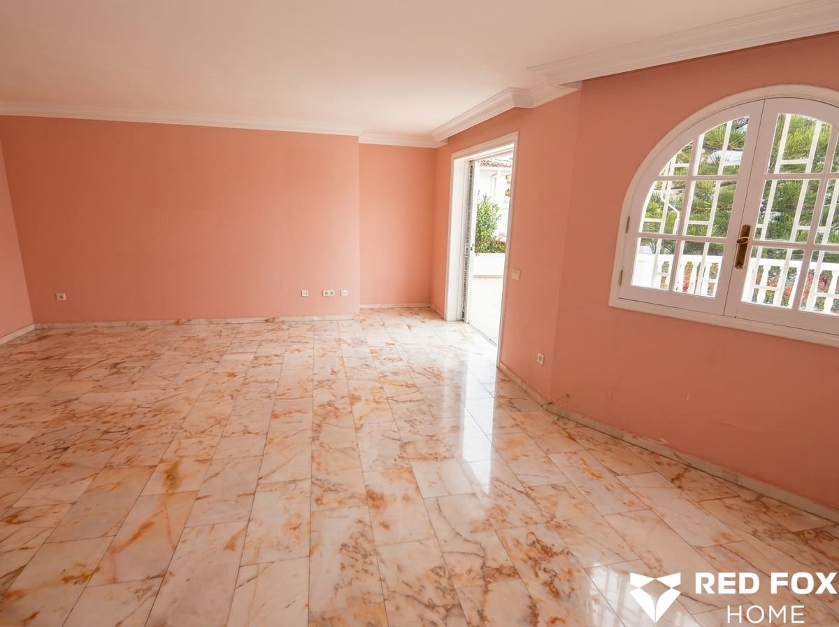 Appartement de 2 chambres à louer à Puerto de la Cruz avec piscine garage - 1 600 € (Ref: 9882481)