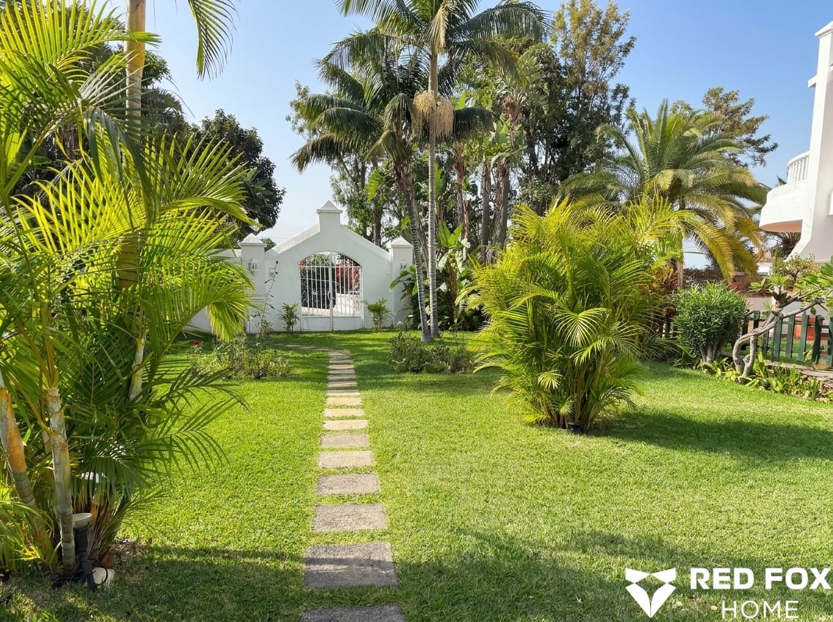 Appartement de 2 chambres à louer à Puerto de la Cruz avec piscine garage - 1 600 € (Ref: 9882481)