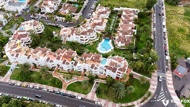 Appartement de 2 chambres à louer à Puerto de la Cruz avec piscine garage - 1 600 € (Ref: 9882481)