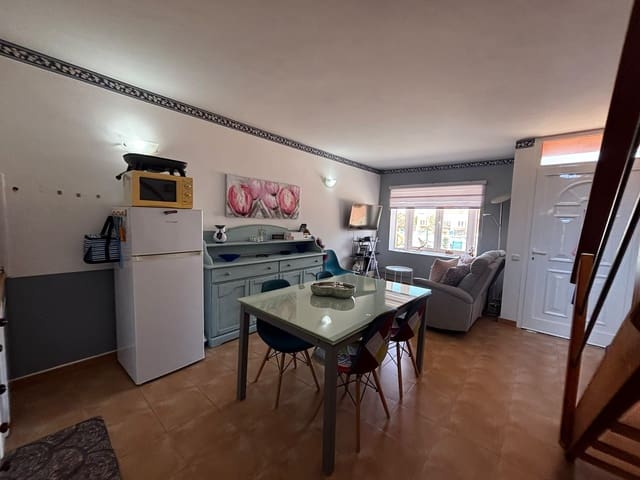 3 camera da letto Appartamento in vendita in Costa de Antigua, Antigua con piscina garage - 199.000 € (Rif: 10035941)