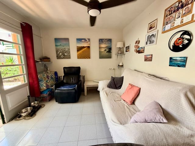 1 makuuhuone Huoneisto myytävänä paikassa Caleta de Fuste, Antigua mukana uima-altaan - 169 000 € (Ref: 10035943)