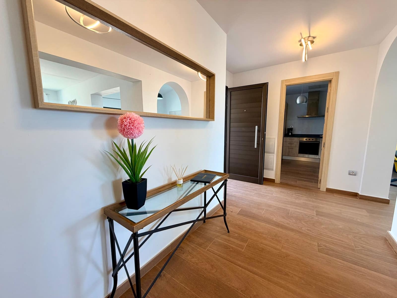 3 bedroom Villa for sale in Caleta de Fuste with pool - € 575,000 (Ref: 10048027)