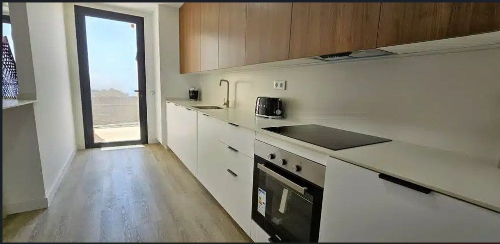 2 slaapkamer Appartement te koop in Caleta de Fuste met zwembad garage - € 275.000 (Ref: 10124551)