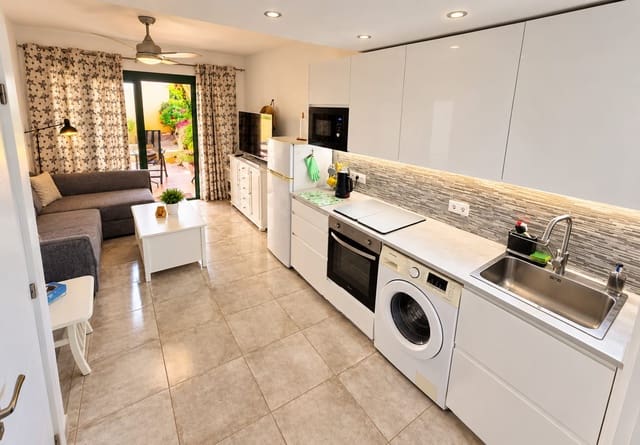 1 quarto Apartamento para venda em Caleta de Fuste, Antigua com piscina - 194 000 € (Ref: 10144907)
