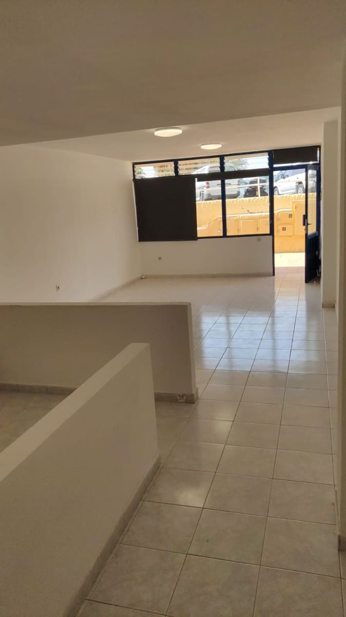 Erhverv til salg i Morro Jable - € 120.000 (Ref: 7963796)