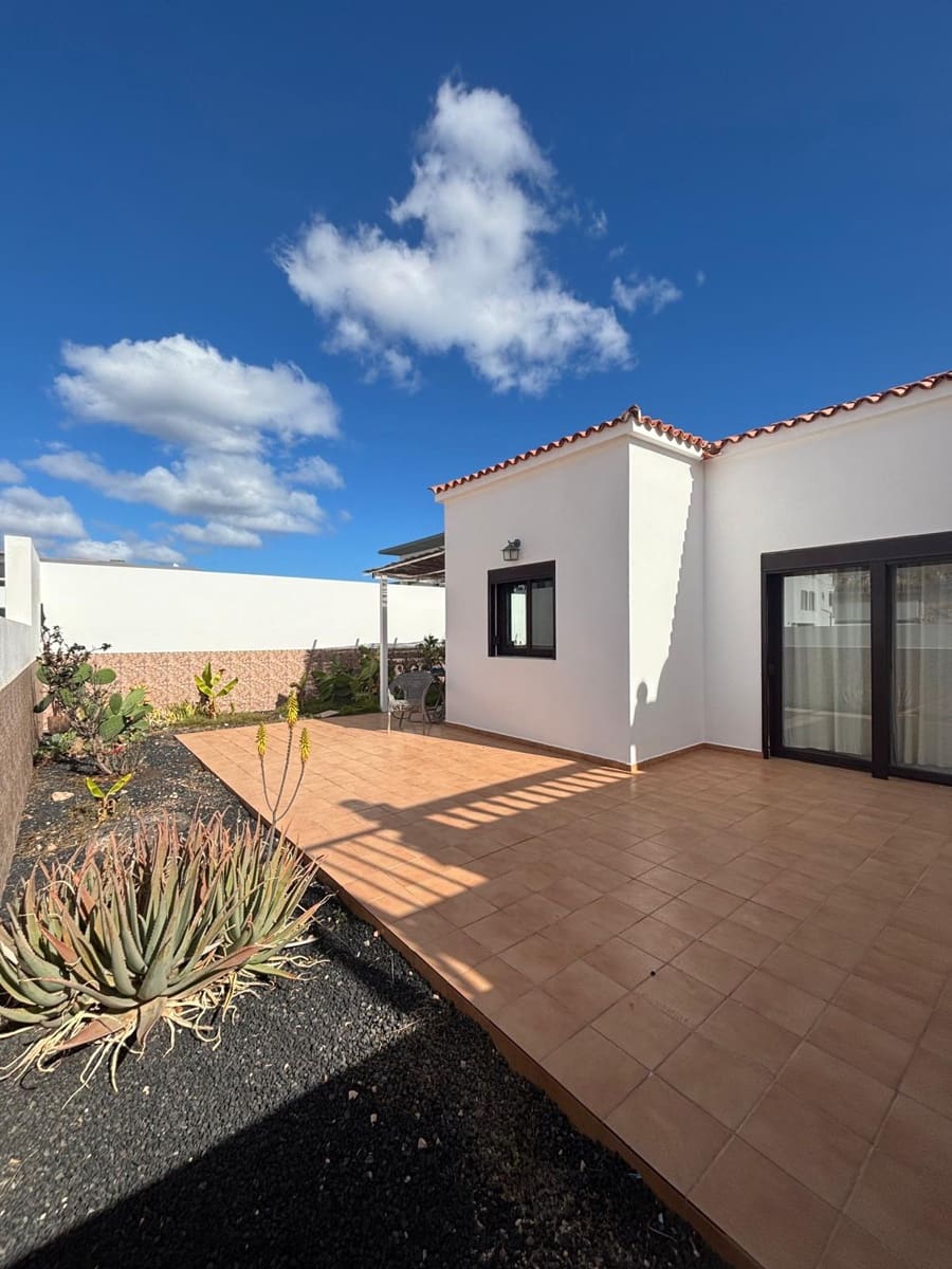 3 camera da letto Villa in vendita in Costa de Antigua con garage - 285.000 € (Rif: 8691973)