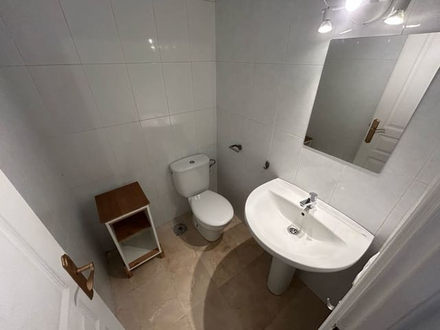 3 slaapkamer Appartement te koop in Antigua met zwembad - € 229.000 (Ref: 8842043)