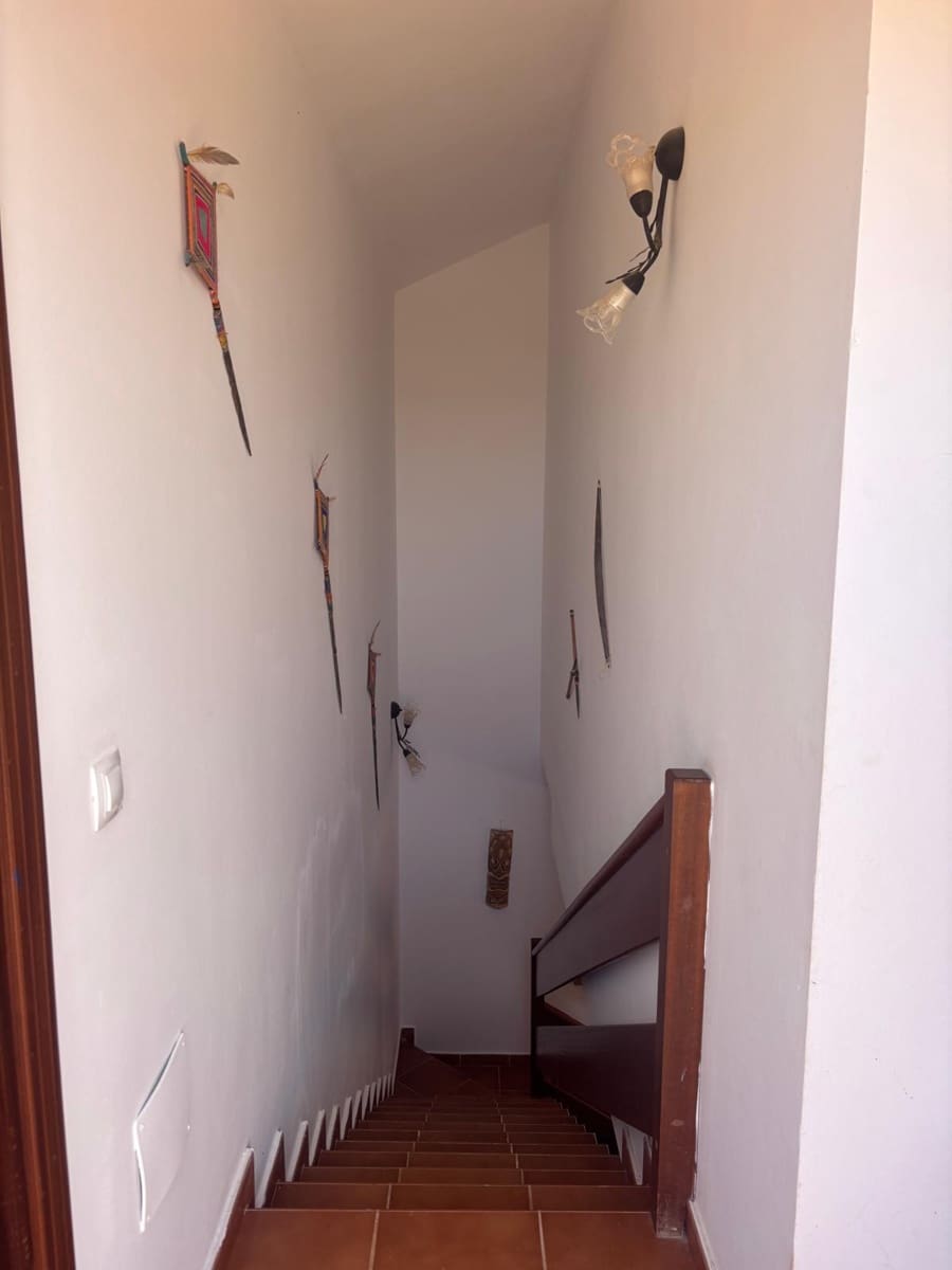 3 soverom Villa til salgs i Antigua med svømmebasseng - € 450 000 (Ref: 8960552)