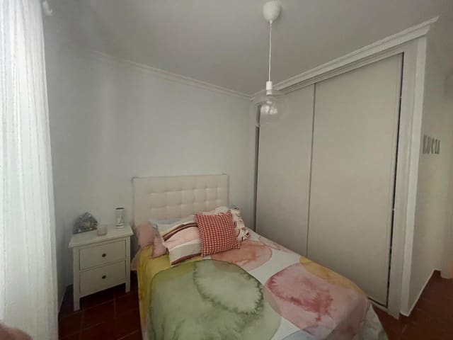 3 slaapkamer Huis te koop in Puerto del Rosario met zwembad - € 345.000 (Ref: 8987175)