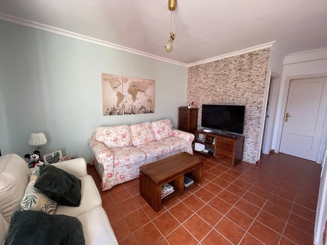 3 slaapkamer Huis te koop in Puerto del Rosario met zwembad - € 345.000 (Ref: 8987175)