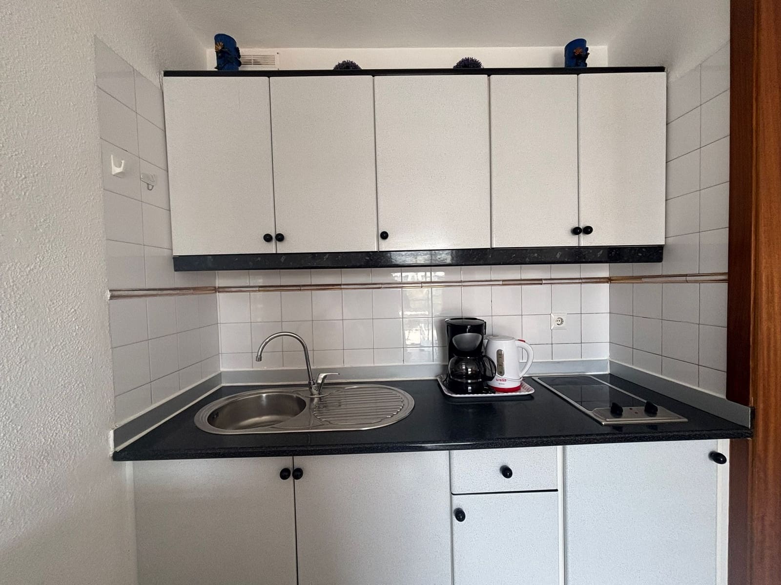 1 slaapkamer Appartement te koop in Antigua met zwembad - € 129.000 (Ref: 9001843)