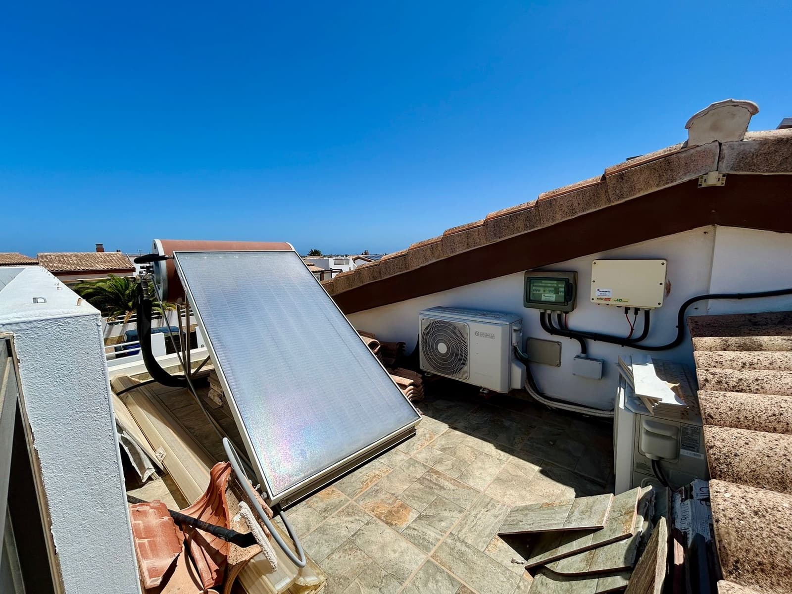 3 quarto Moradia para venda em Caleta de Fuste com piscina - 650 000 € (Ref: 9012994)