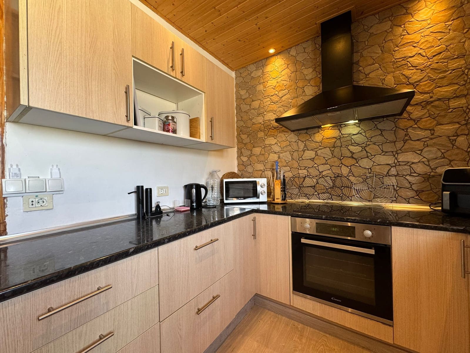 3 soveværelse Villa til salg i Antigua - € 289.000 (Ref: 9093371)