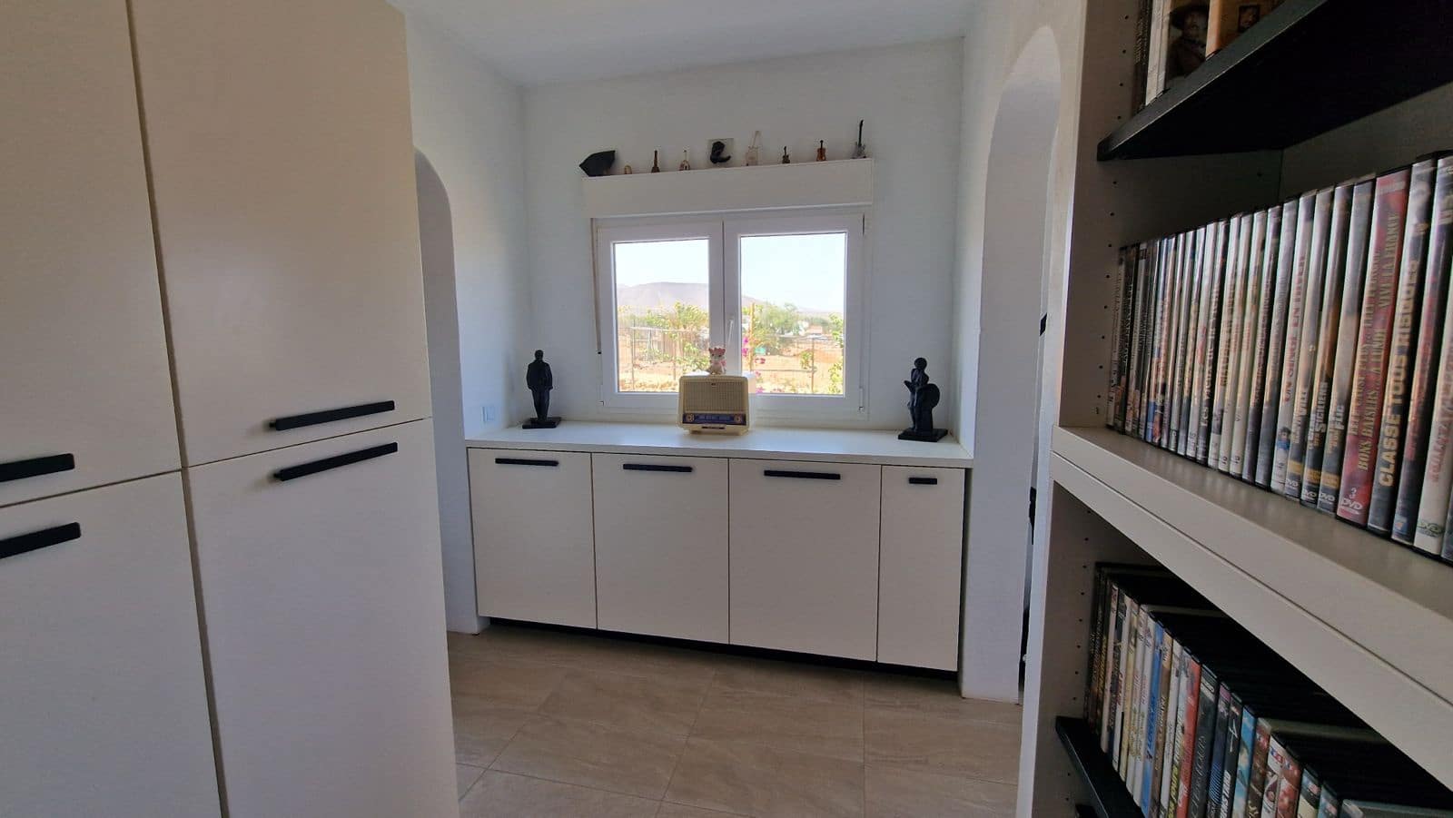 2 soveværelse Villa til salg i Antigua med swimmingpool garage - € 439.000 (Ref: 9107993)