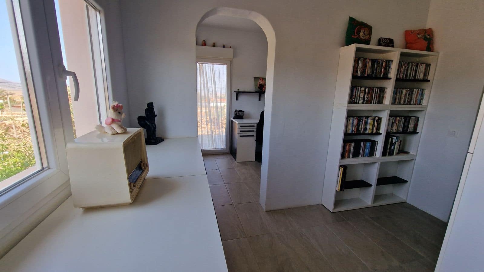 2 soveværelse Villa til salg i Antigua med swimmingpool garage - € 439.000 (Ref: 9107993)