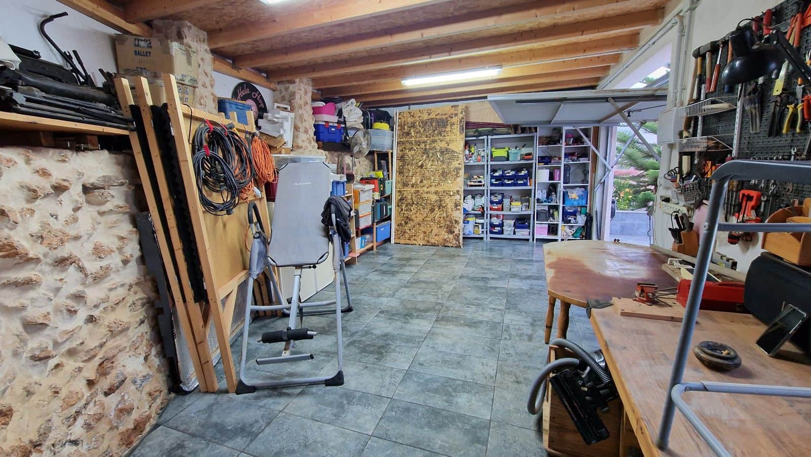 2 soveværelse Villa til salg i Antigua med swimmingpool garage - € 439.000 (Ref: 9107993)