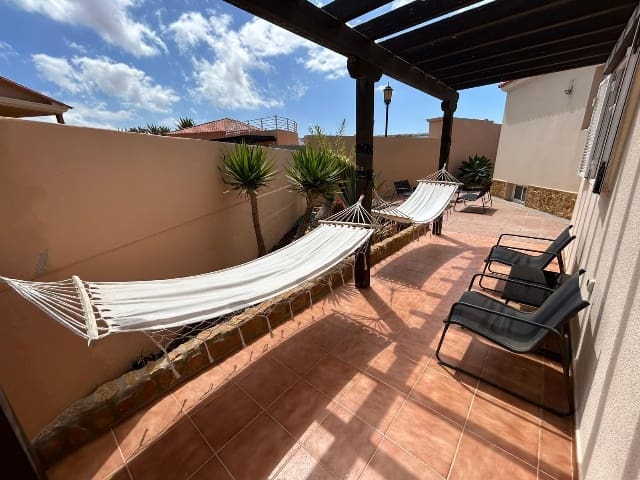 3 bedroom Villa for sale in Antigua - € 335,000 (Ref: 9193005)
