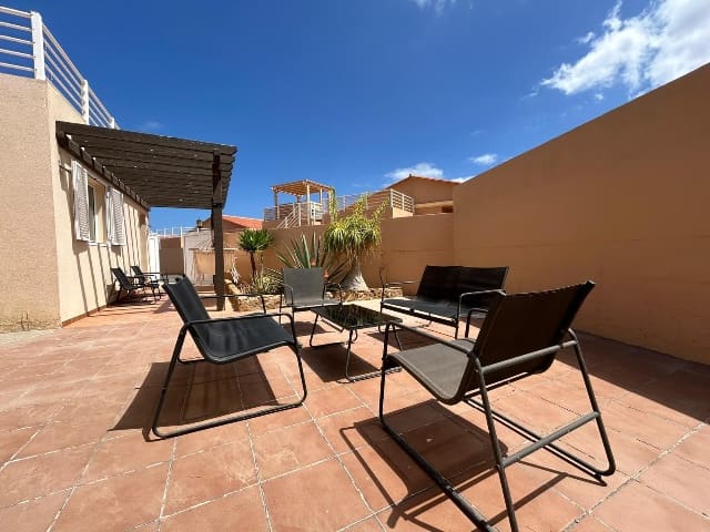 3 bedroom Villa for sale in Antigua - € 335,000 (Ref: 9193005)