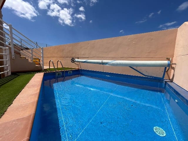 3 bedroom Villa for sale in Antigua - € 335,000 (Ref: 9193005)