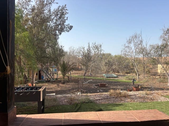 4 bedroom Villa for sale in Antigua with pool - € 320,000 (Ref: 9193070)