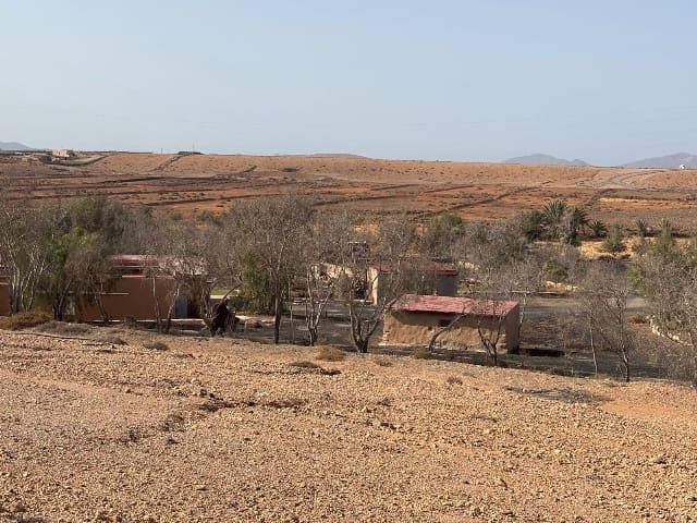 4 bedroom Villa for sale in Antigua with pool - € 320,000 (Ref: 9193070)