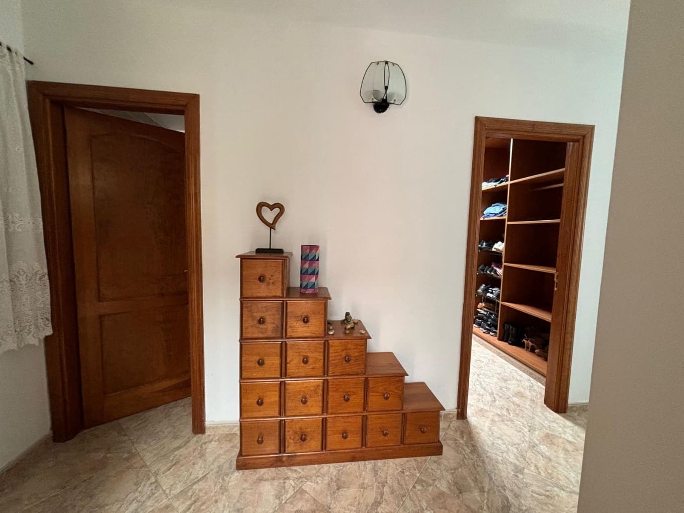 5 bedroom Villa for sale in La Oliva with garage - € 455,000 (Ref: 9196916)