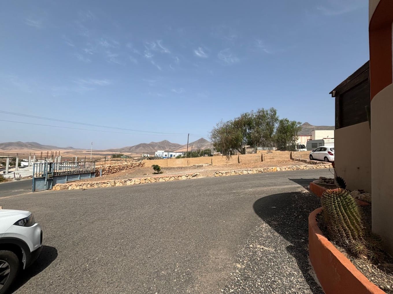 5 bedroom Villa for sale in La Oliva with garage - € 455,000 (Ref: 9196916)