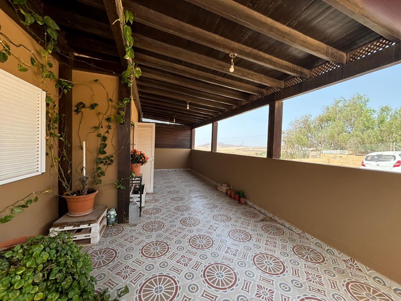 5 bedroom Villa for sale in La Oliva with garage - € 455,000 (Ref: 9196916)