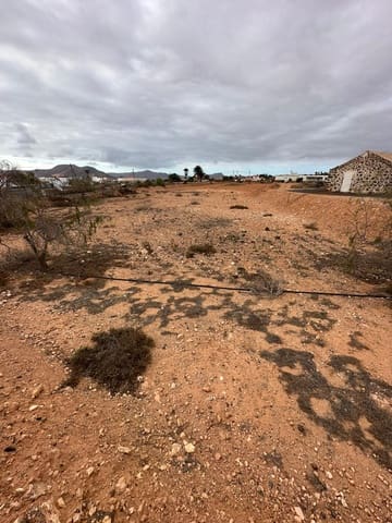 Byggegrund til salg i Triquivijate, Antigua - € 105.000 (Ref: 9261960)