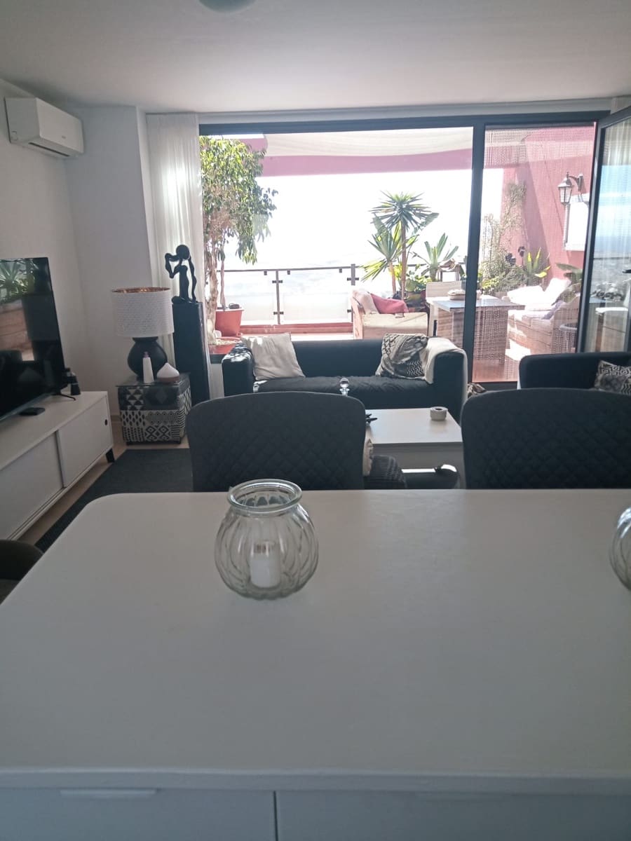 3 soveværelse Byhus til salg i Caleta de Fuste med swimmingpool garage - € 270.000 (Ref: 9336901)