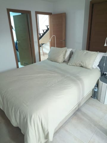 3 soveværelse Byhus til salg i Caleta de Fuste, Antigua med swimmingpool garage - € 270.000 (Ref: 9336901)