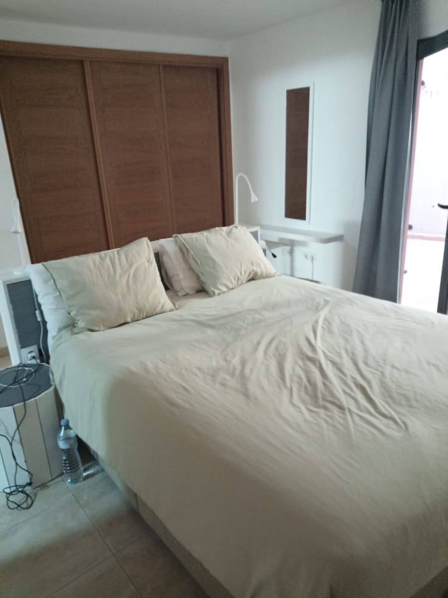 3 soveværelse Byhus til salg i Caleta de Fuste med swimmingpool garage - € 270.000 (Ref: 9336901)