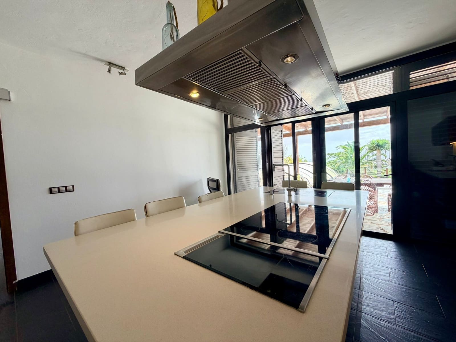 5 chambre Villa/Maison à vendre à El Time avec piscine garage - 710 000 € (Ref: 9401619)