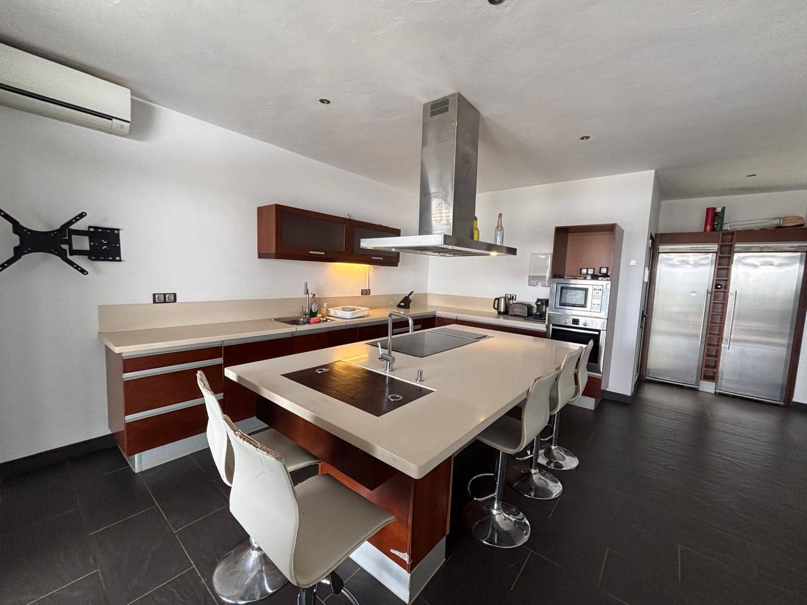 5 chambre Villa/Maison à vendre à El Time avec piscine garage - 710 000 € (Ref: 9401619)